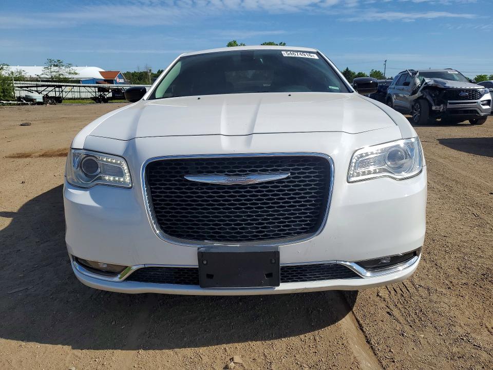 Продажа на аукционе авто 2016 Chrysler 300, vin: 2C3CCAAG4GH252835, номер лота: 54674916