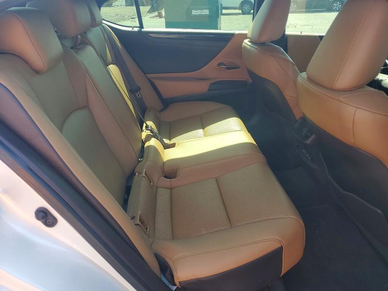 Продажа на аукционе авто 2019 Lexus Es, vin: 58ABZ1B18KU048906, номер лота: 52219846