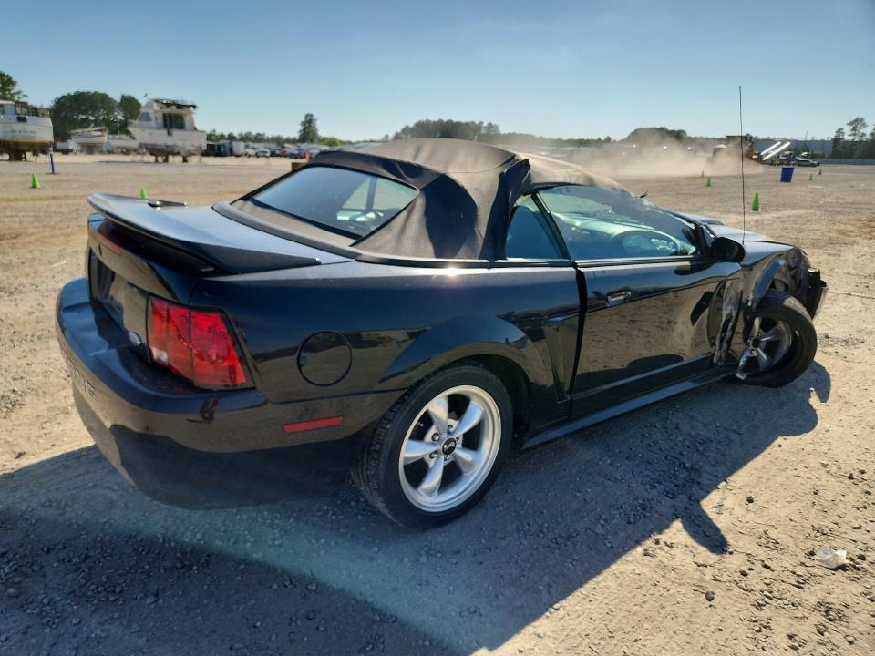54097746 :رقم المزاد ، 1FAFP4443YF289691 vin ، 2000 Ford Mustang مزاد بيع