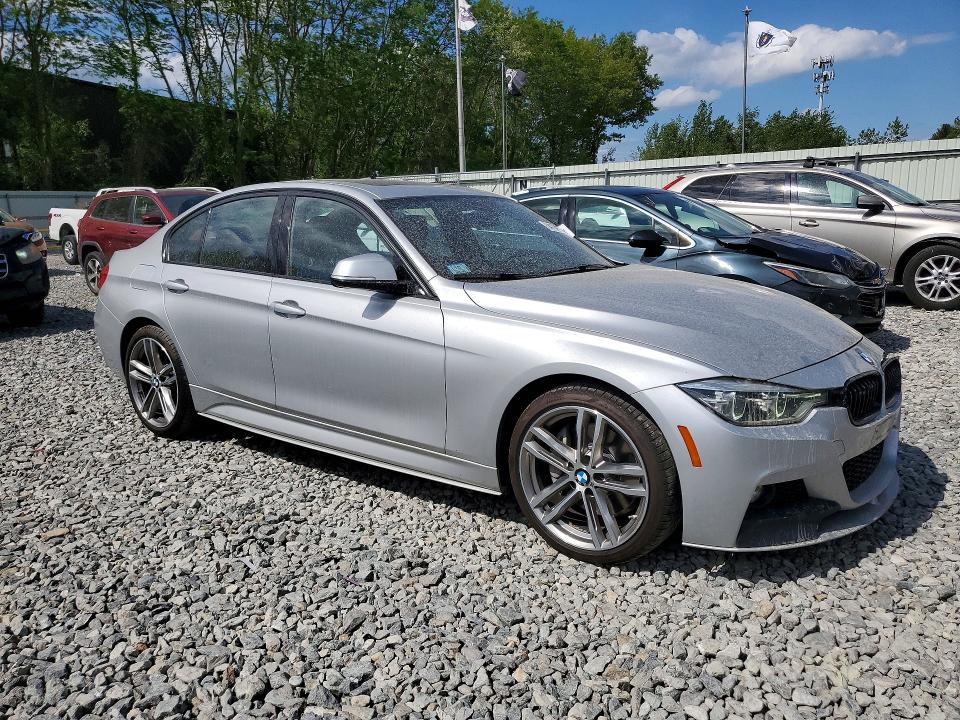 54104376 :رقم المزاد ، WBA8B7G52JNU95455 vin ، 2018 Bmw 340 مزاد بيع