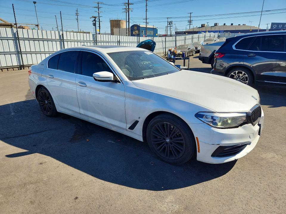 Aukcja sprzedaży 2018 Bmw 530e, vin: WBAJA9C54JB032644, numer aukcji: 51912466