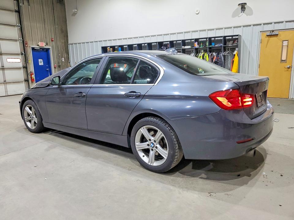 53410416 :رقم المزاد ، WBA3B3C5XFF546162 vin ، 2015 Bmw 328 مزاد بيع