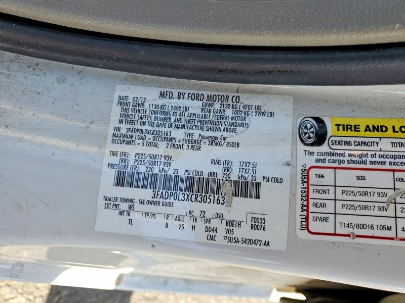 53133136 :رقم المزاد ، 3FADP0L3XCR305163 vin ، 2012 Ford Fusion مزاد بيع