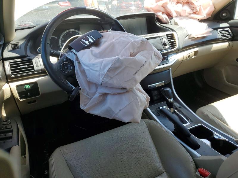 Продажа на аукционе авто 2015 Honda Accord, vin: 1HGCR2F84FA110372, номер лота: 54400996