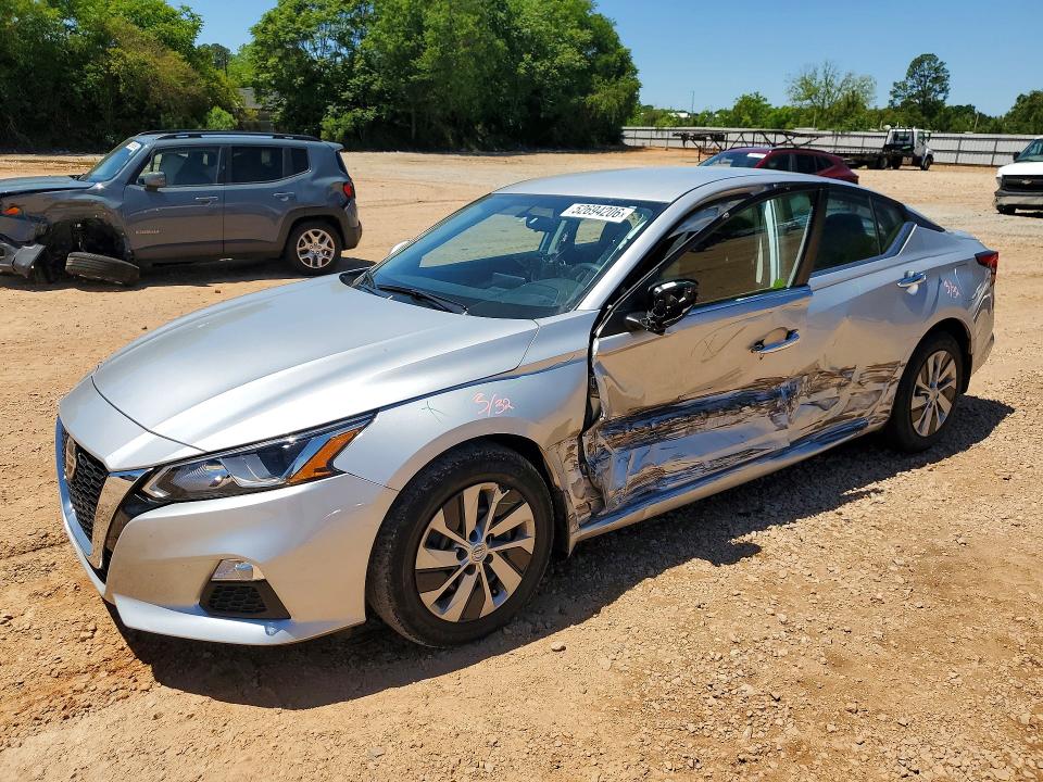 2020 Nissan Altima მანქანა იყიდება აუქციონზე, vin: 1N4BL4BV1LC245012, აუქციონის ნომერი: 52694206