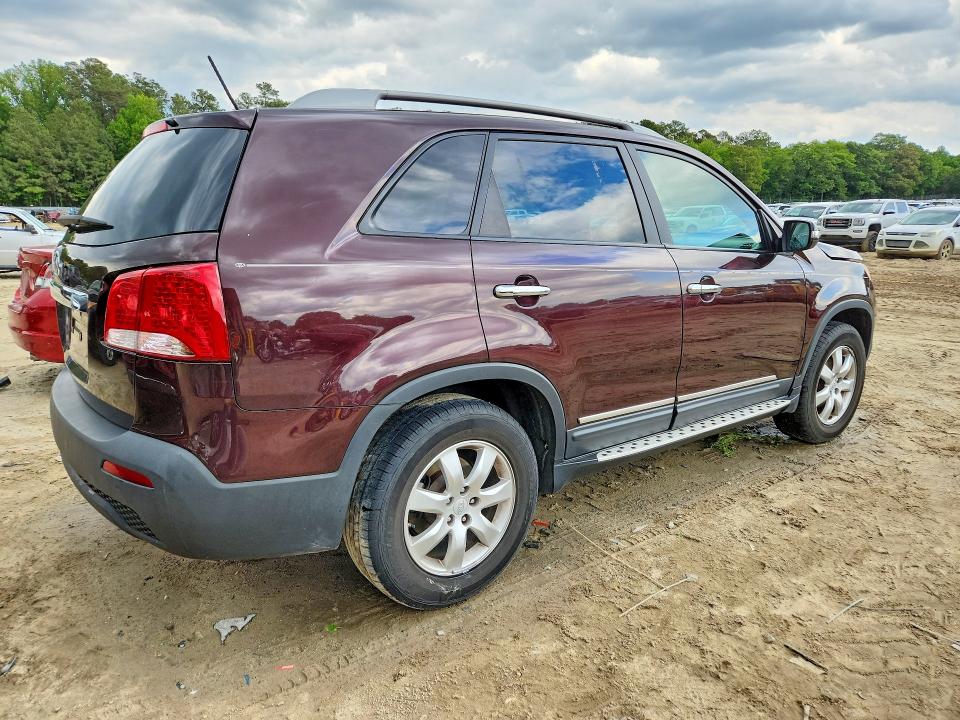 Продаж на аукціоні авто 2011 Kia Sorento, vin: 5XYKT3A13BG089875, номер лоту: 53612536