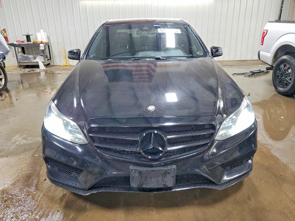 51880116 :رقم المزاد ، WDDHF8JB4GB283524 vin ، 2016 Mercedes-benz E مزاد بيع