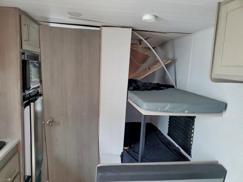 Продажа на аукционе авто 2024 Keystone Springdale, vin: 4YDTSGG11RW103028, номер лота: 55191606