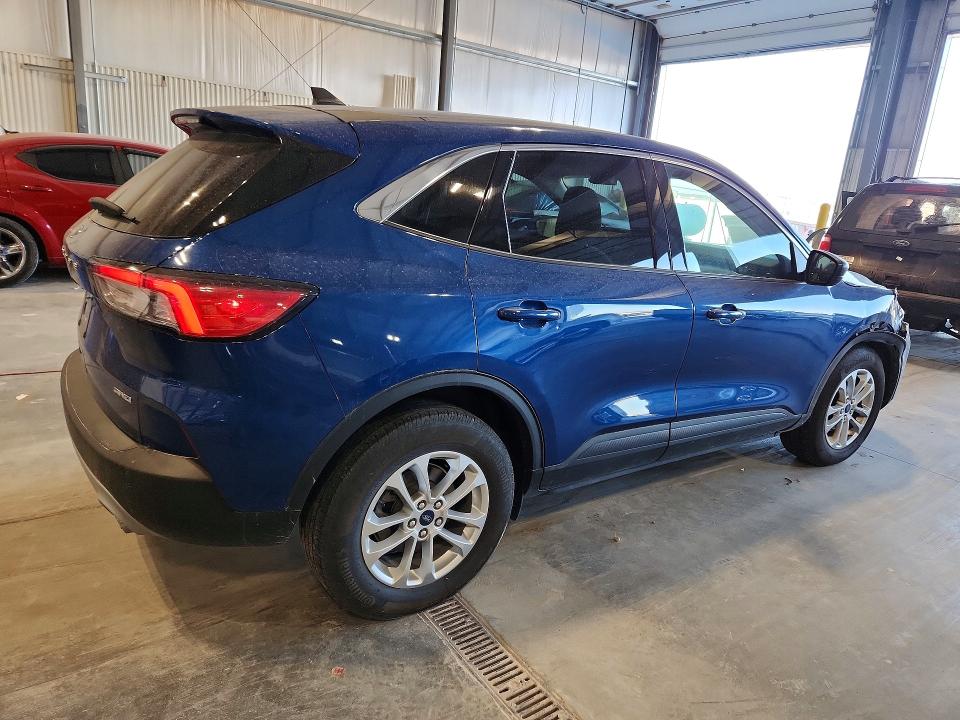 52351106 :رقم المزاد ، 1FMCU9G64NUA13023 vin ، 2022 Ford Escape مزاد بيع