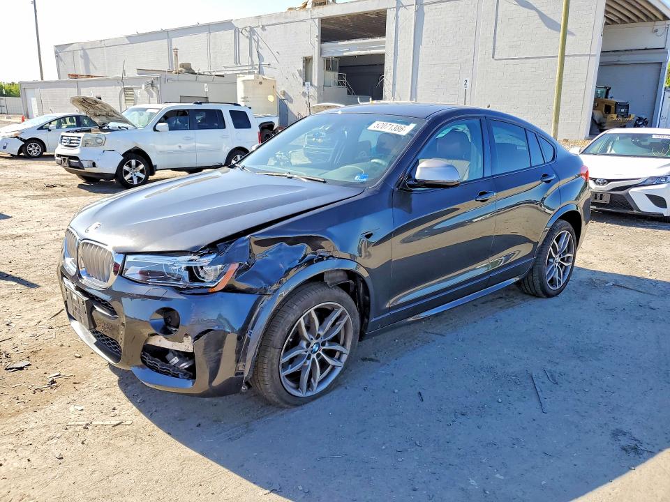 52071386 :رقم المزاد ، 5UXXW7C51J0W64787 vin ، 2018 Bmw X4 مزاد بيع