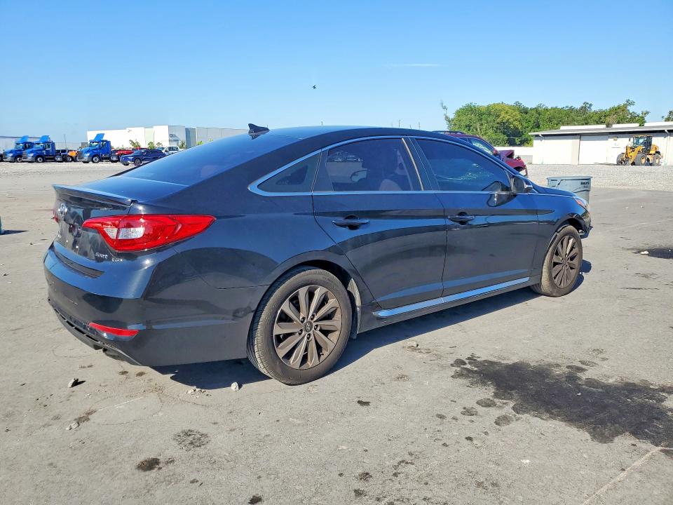 2017 Hyundai Sonata მანქანა იყიდება აუქციონზე, vin: 5NPE34AF3HH526838, აუქციონის ნომერი: 53918406