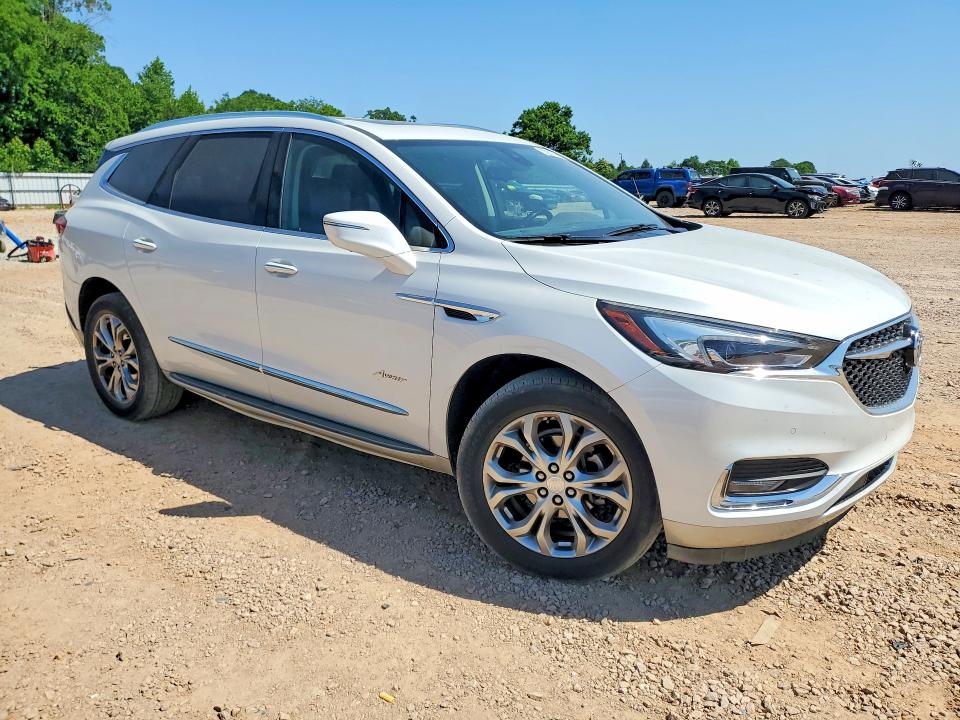 53921796 :رقم المزاد ، 5GAERDKW5JJ126128 vin ، 2018 Buick Enclave مزاد بيع