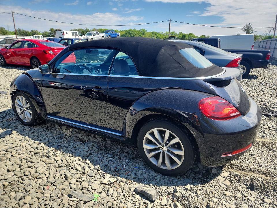 53024436 :رقم المزاد ، 3VW517AT7HM813782 vin ، 2017 Volkswagen Beetle مزاد بيع