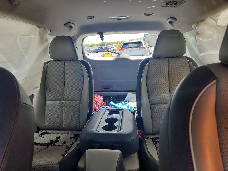 Aukcja sprzedaży 2018 Kia Sedona, vin: KNDMC5C14J6350739, numer aukcji: 54393656