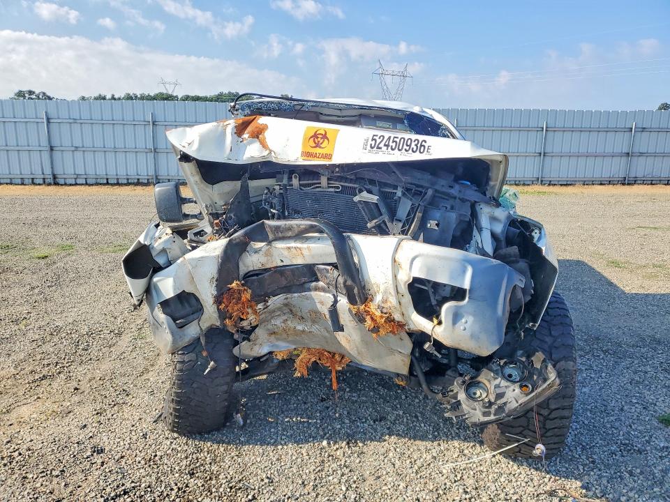 Продажа на аукционе авто 2015 Nissan Titan, vin: 1N6BA0ECXFN510499, номер лота: 52450936
