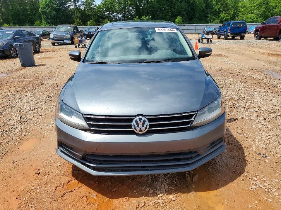 2017 Volkswagen Jetta მანქანა იყიდება აუქციონზე, vin: 3VWDB7AJXHM273027, აუქციონის ნომერი: 52387546