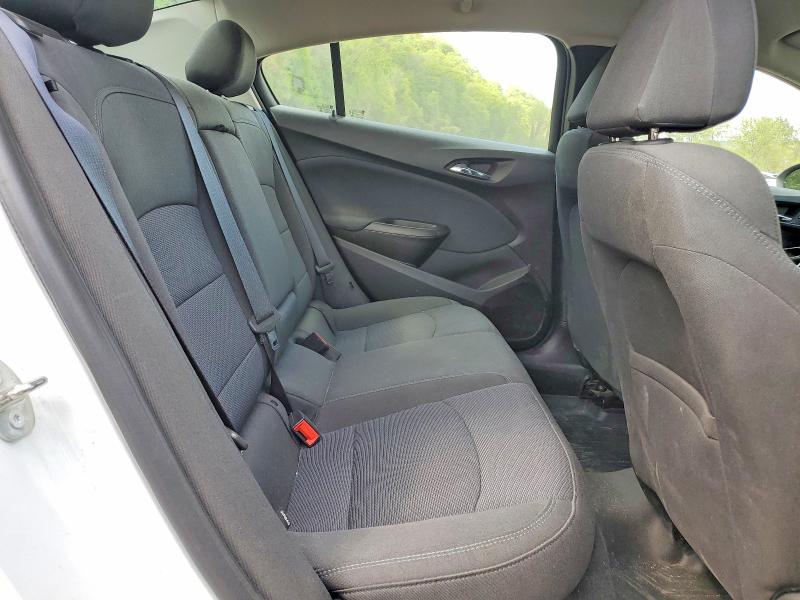 52613316 :رقم المزاد ، 1G1BE5SM2J7161331 vin ، 2018 Chevrolet Cruze مزاد بيع