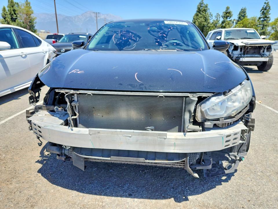 2017 Honda Civic მანქანა იყიდება აუქციონზე, vin: 2HGFC1F39HH647823, აუქციონის ნომერი: 54017506