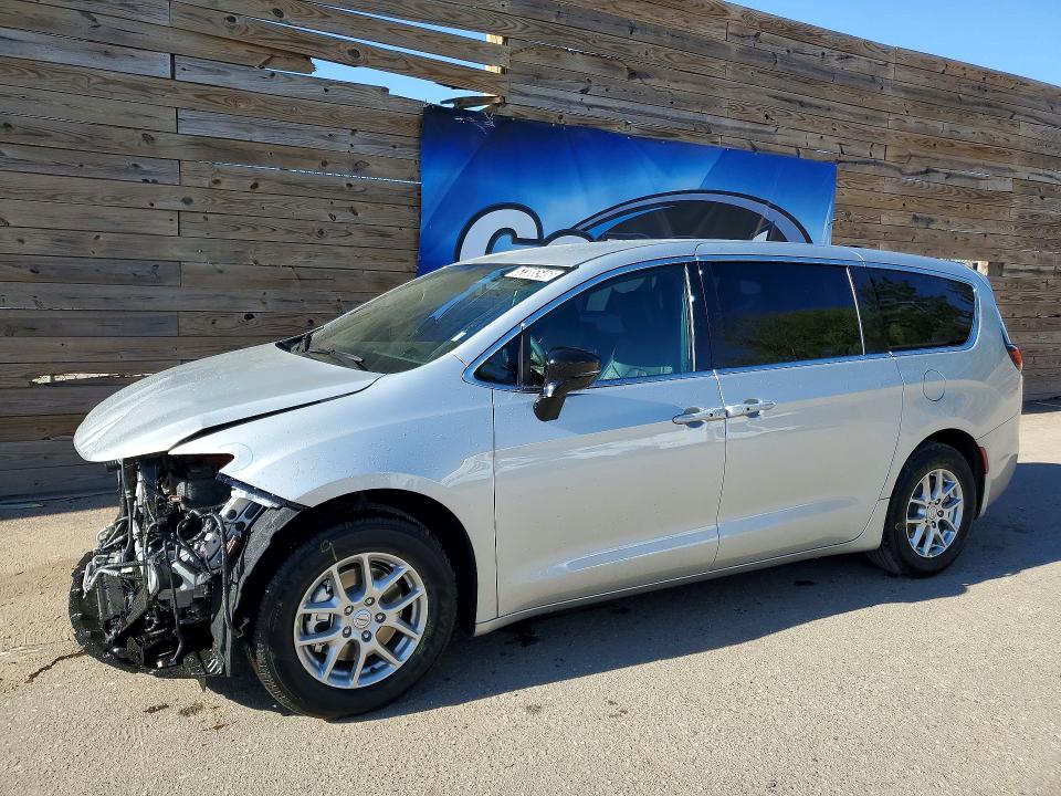 Продаж на аукціоні авто 2026 Chrysler Pacifica, vin: 2C4RC1BG5TR262072, номер лоту: 52386546