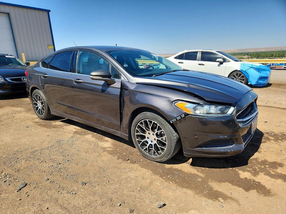 52428196 :رقم المزاد ، 3FA6P0HD5GR388405 vin ، 2016 Ford Fusion مزاد بيع