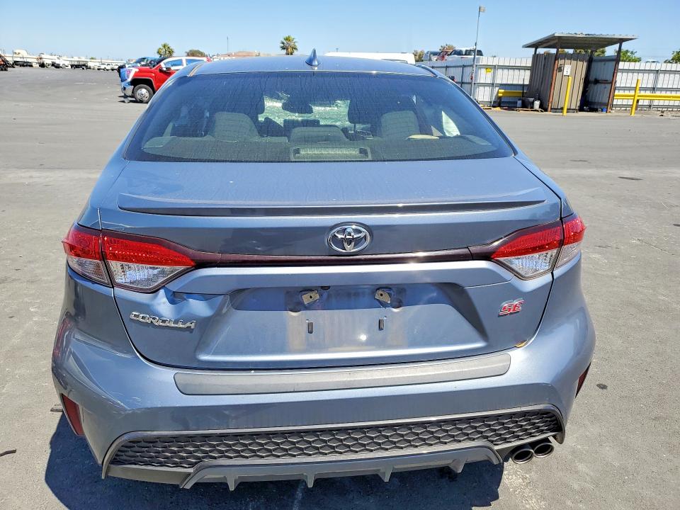 53413786 :رقم المزاد ، JTDS4RCE6LJ002732 vin ، 2020 Toyota Corolla مزاد بيع