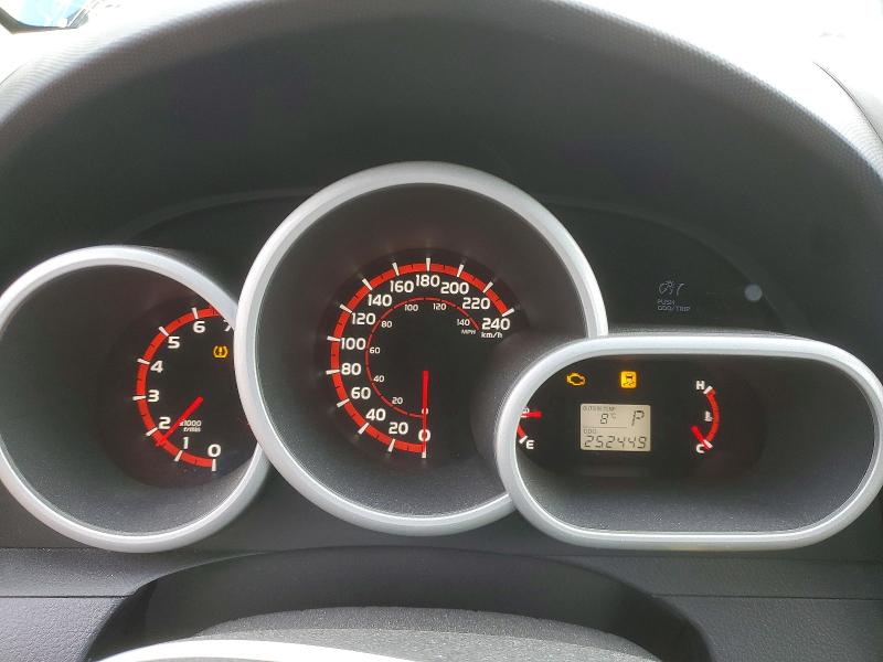 53569306 :رقم المزاد ، 2T1KE4EE1AC032159 vin ، 2010 Toyota Corolla Matrix مزاد بيع