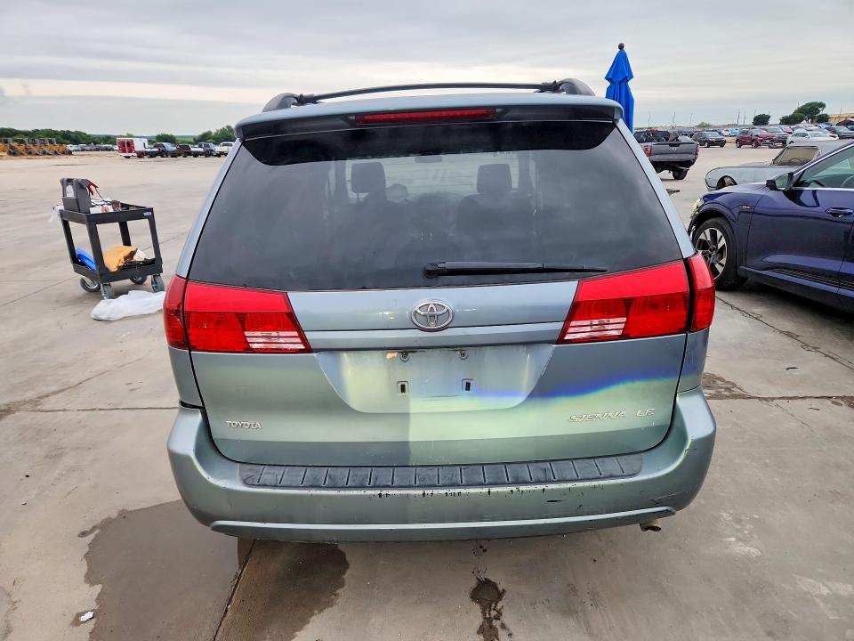 Продажа на аукционе авто 2004 Toyota Sienna, vin: 5TDZA23C84S121822, номер лота: 52242316