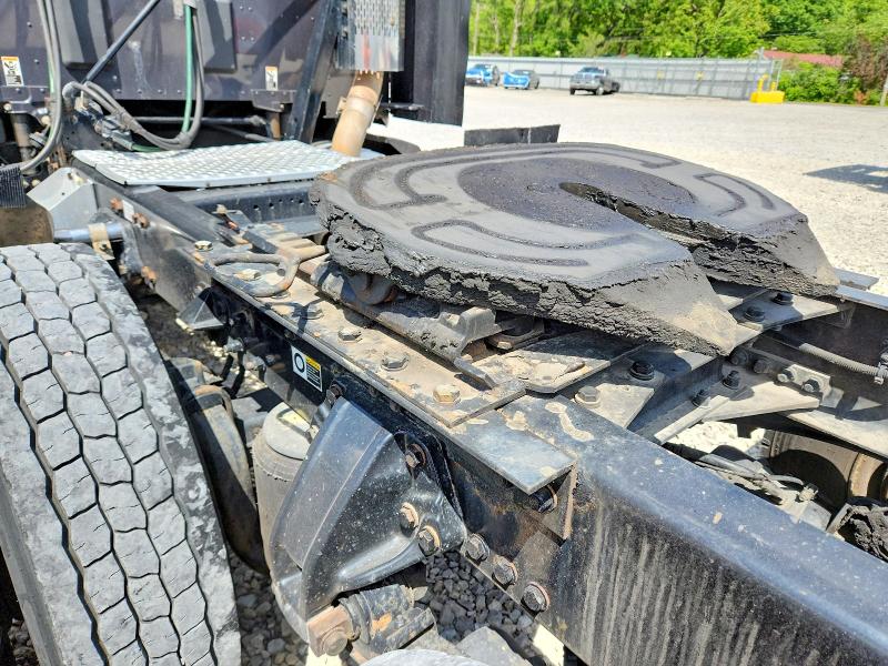 52378636 :رقم المزاد ، 1XKYDP9X8FJ461941 vin ، 2015 Kenworth T680 مزاد بيع