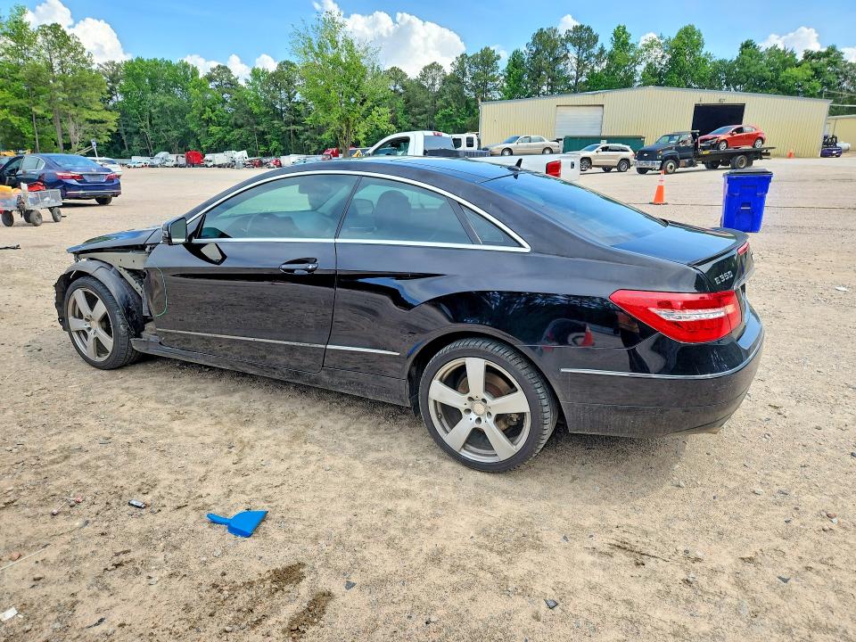 Продажа на аукционе авто 2013 Mercedes-benz E, vin: WDDKJ5KB1DF199702, номер лота: 54589586