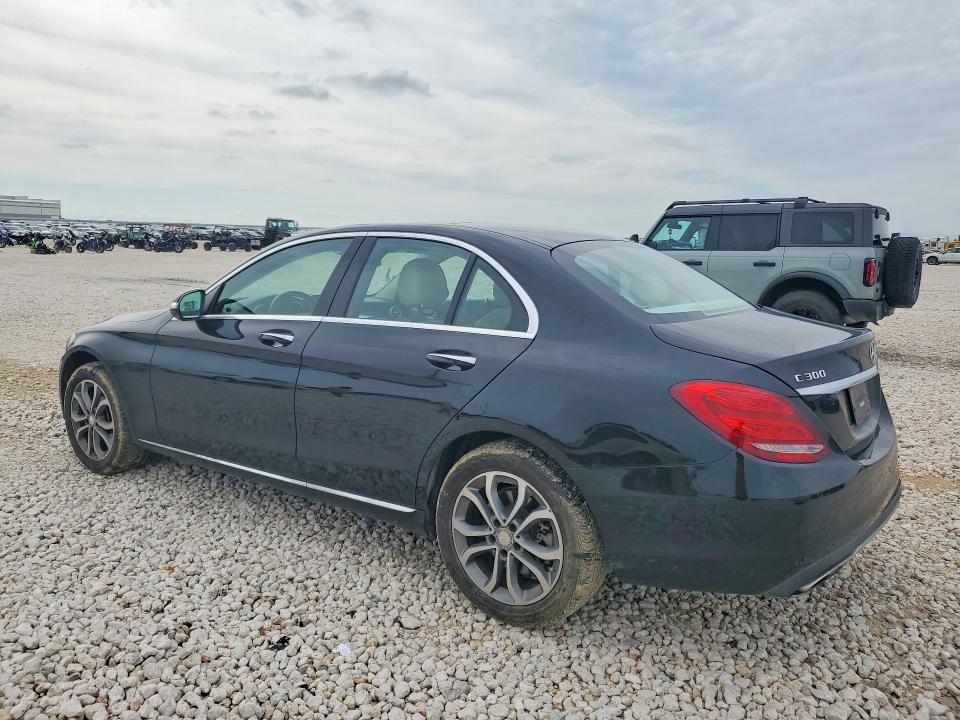 Продажа на аукционе авто 2015 Mercedes-benz C, vin: 55SWF4KB5FU012717, номер лота: 55322666
