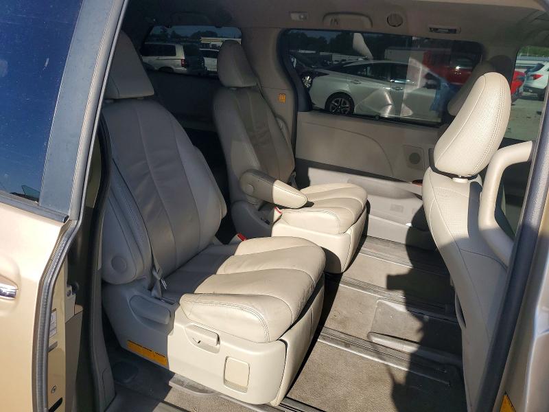 Продаж на аукціоні авто 2011 Toyota Sienna, vin: 5TDDK3DC3BS025007, номер лоту: 53752906