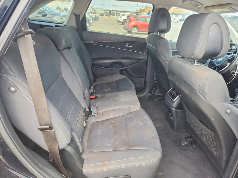 2017 Kia Sorento მანქანა იყიდება აუქციონზე, vin: 5XYPGDA56HG219885, აუქციონის ნომერი: 55369526