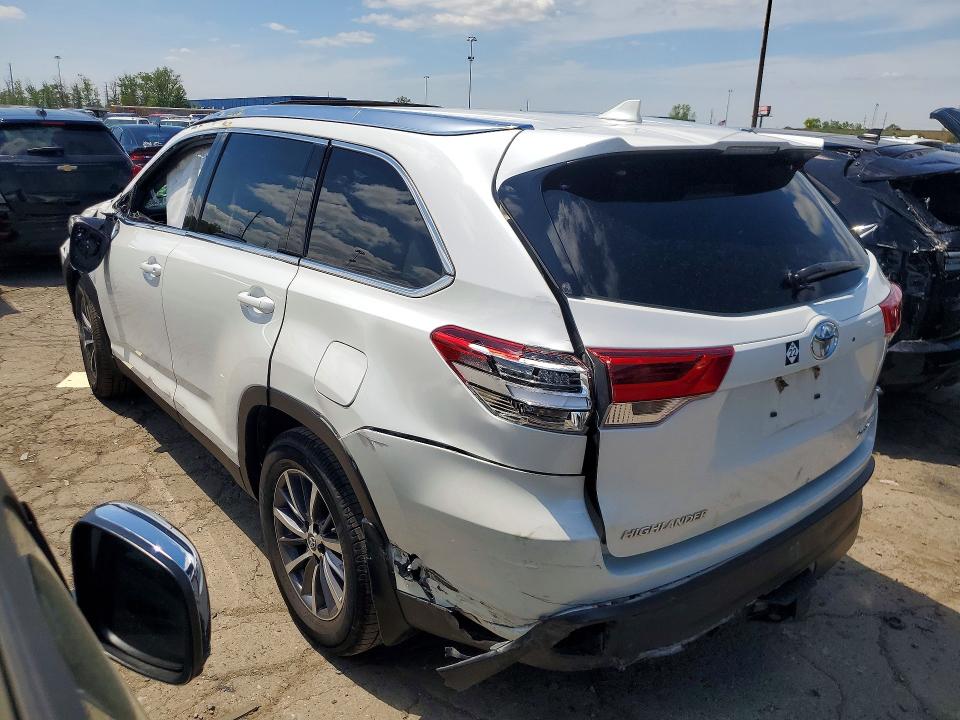 54627636 :رقم المزاد ، 5TDJZRFH8KS915514 vin ، 2019 Toyota Highlander مزاد بيع
