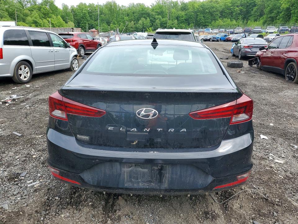 52524756 :رقم المزاد ، 5NPD84LF4KH443954 vin ، 2019 Hyundai Elantra مزاد بيع