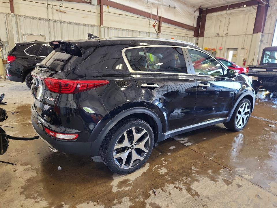 2017 Kia Sportage მანქანა იყიდება აუქციონზე, vin: KNDPRCA68H7067456, აუქციონის ნომერი: 52098696