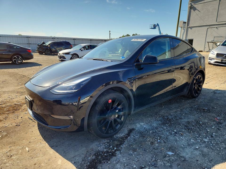 Продажа на аукционе авто 2023 Tesla Model Y, vin: 7SAYGAEE6PF924868, номер лота: 52263196
