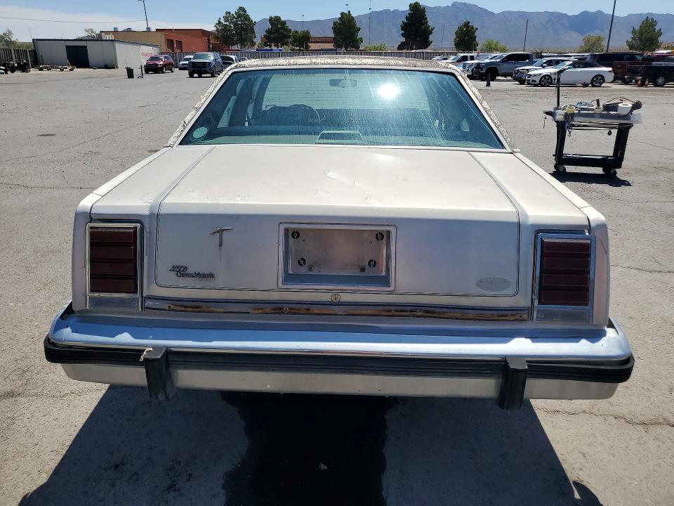48498376 :رقم المزاد ، 2FABP74F5HX145498 vin ، 1987 Ford Crown Victoria مزاد بيع