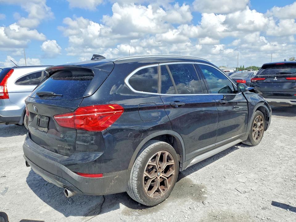 53365816 :رقم المزاد ، WBXJG7C00L5P29033 vin ، 2020 Bmw X1 مزاد بيع