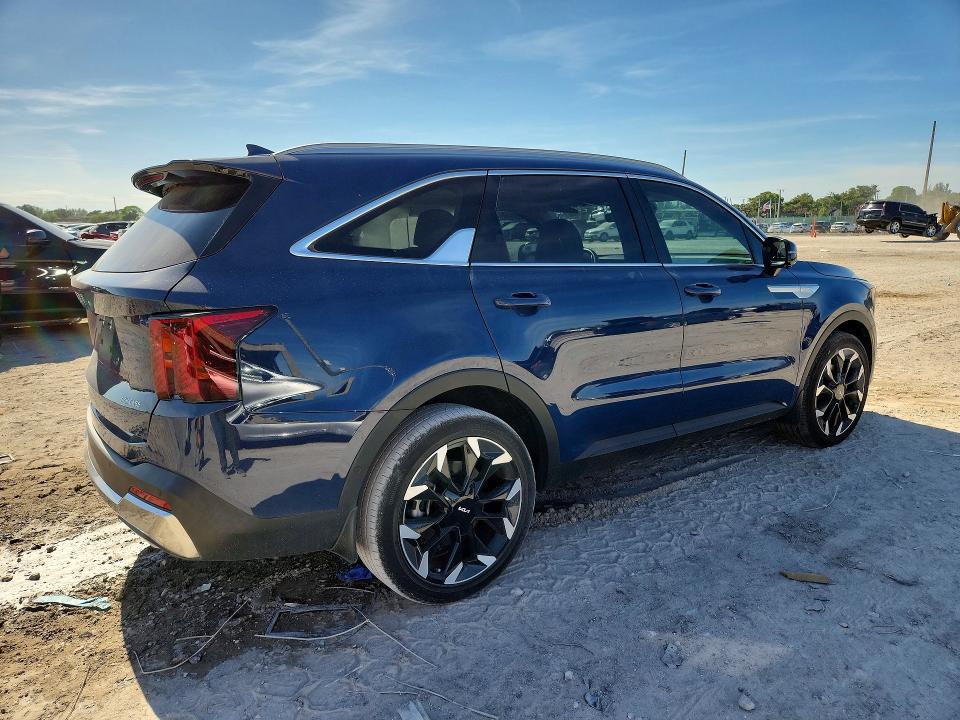 52494086 :رقم المزاد ، 5XYRK4JF3SG312001 vin ، 2025 Kia Sorento مزاد بيع