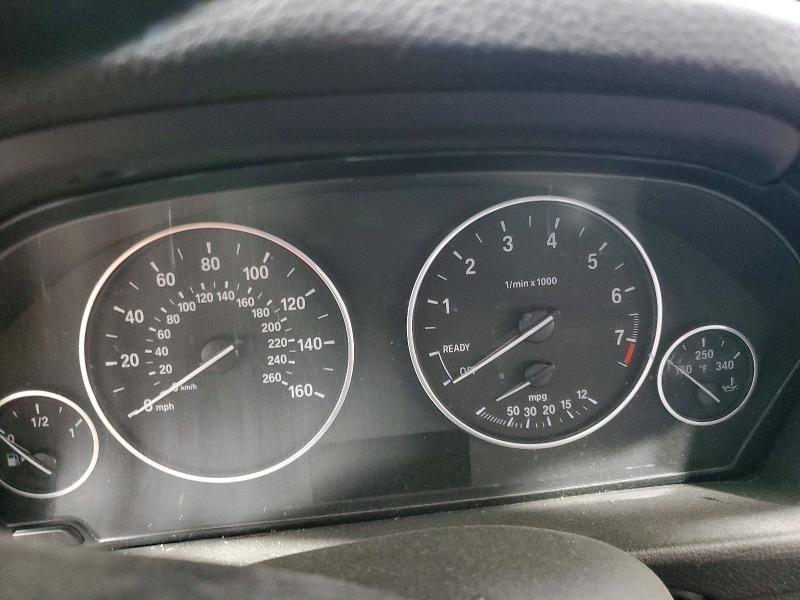 52364606 :رقم المزاد ، WBA3A5G57FNS91372 vin ، 2015 Bmw 328 مزاد بيع