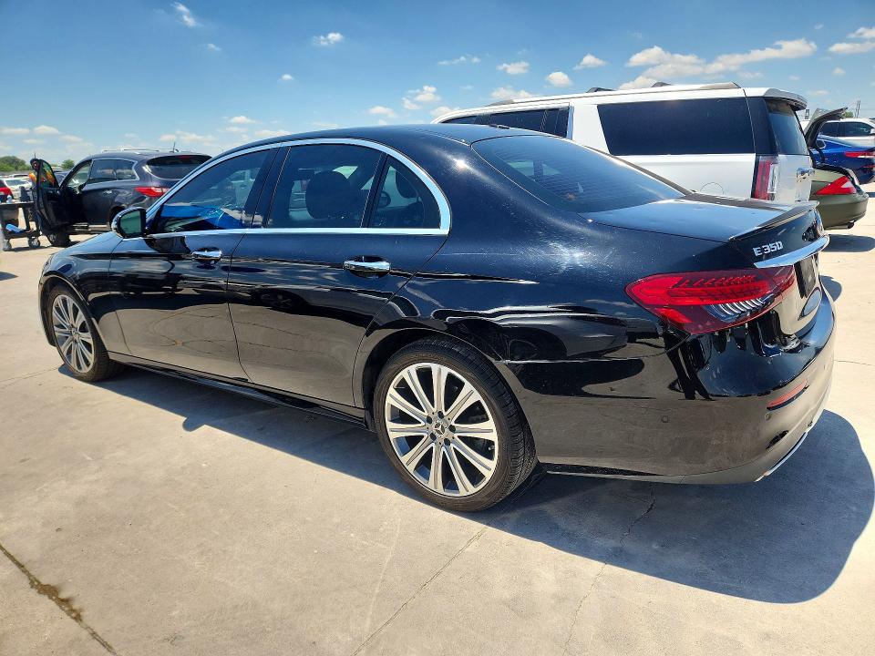 53472586 :رقم المزاد ، W1KZF8DB6MA950997 vin ، 2021 Mercedes-benz E مزاد بيع