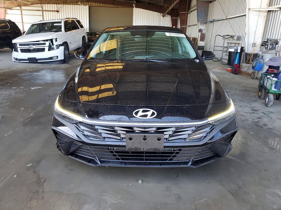 2026 Hyundai Elantra Hybrid მანქანა იყიდება აუქციონზე, vin: KMHLM4DJ4TU205423, აუქციონის ნომერი: 53603206