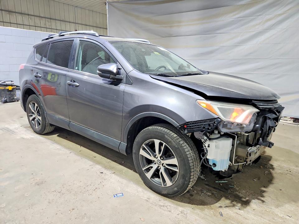 Продажа на аукционе авто 2017 Toyota Rav4, vin: 2T3RFREV5HW593277, номер лота: 54238726