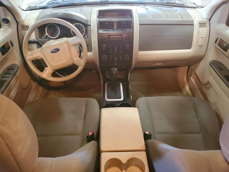 2010 Ford Escape მანქანა იყიდება აუქციონზე, vin: 1FMCU0C73AKC65944, აუქციონის ნომერი: 54084586