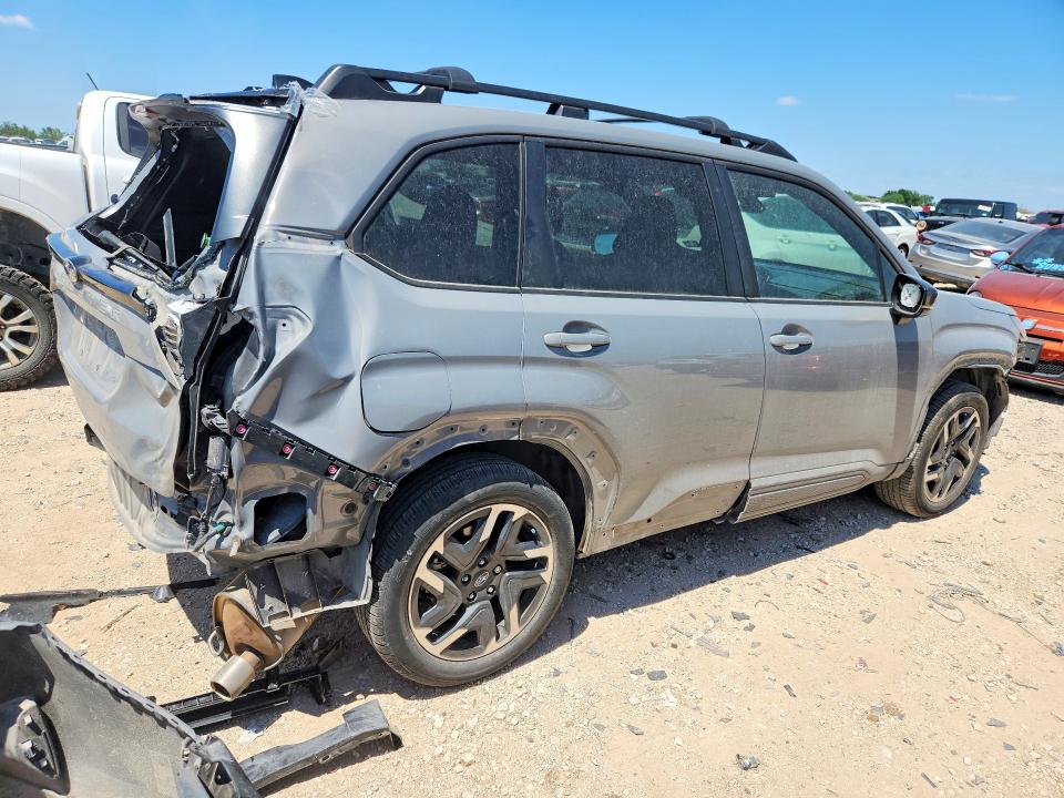 Продажа на аукционе авто 2025 Subaru Forester, vin: JF2SLDRC2SH492282, номер лота: 53445186