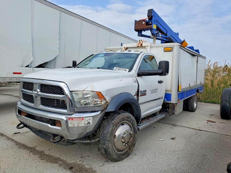 51497316 :رقم المزاد ، 3C7WRMDL3EG180866 vin ، 2014 Ram 5500 مزاد بيع