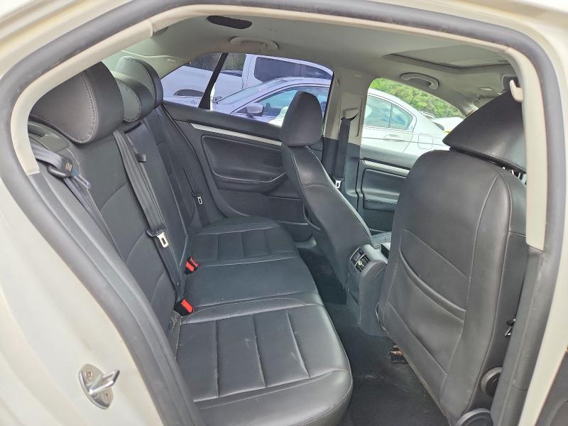 53518846 :رقم المزاد ، 3VWRZ71K59M056528 vin ، 2009 Volkswagen Jetta مزاد بيع
