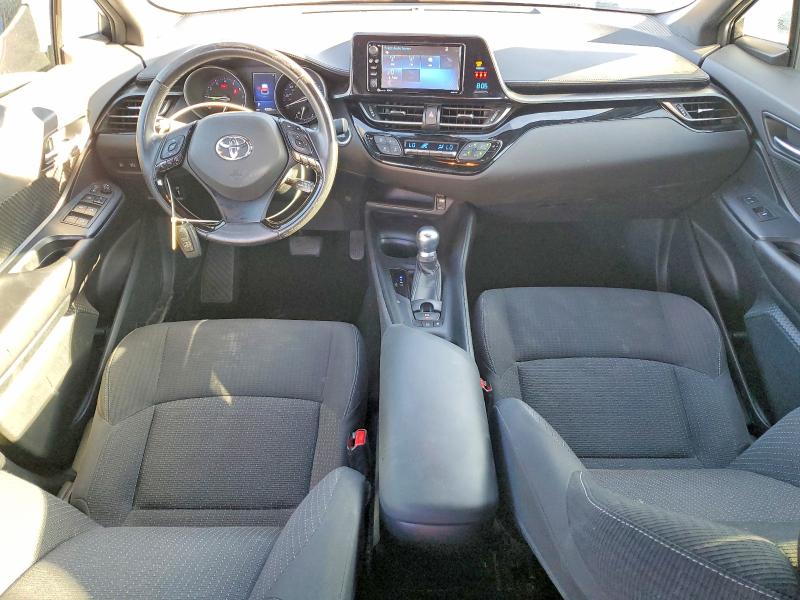 52854126 :رقم المزاد ، NMTKHMBX2JR009296 vin ، 2018 Toyota C-hr مزاد بيع