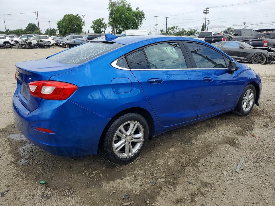 54848436 :رقم المزاد ، 1G1BE5SM7H7175431 vin ، 2017 Chevrolet Cruze مزاد بيع