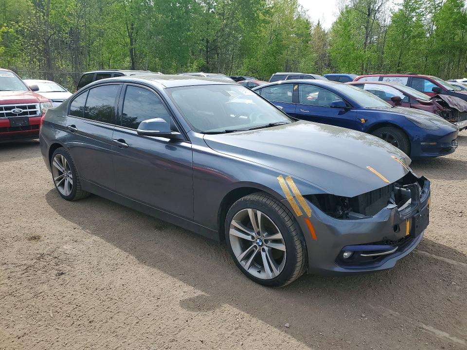 54671956 :رقم المزاد ، WBA8D9C58JEM31819 vin ، 2018 Bmw 330 مزاد بيع